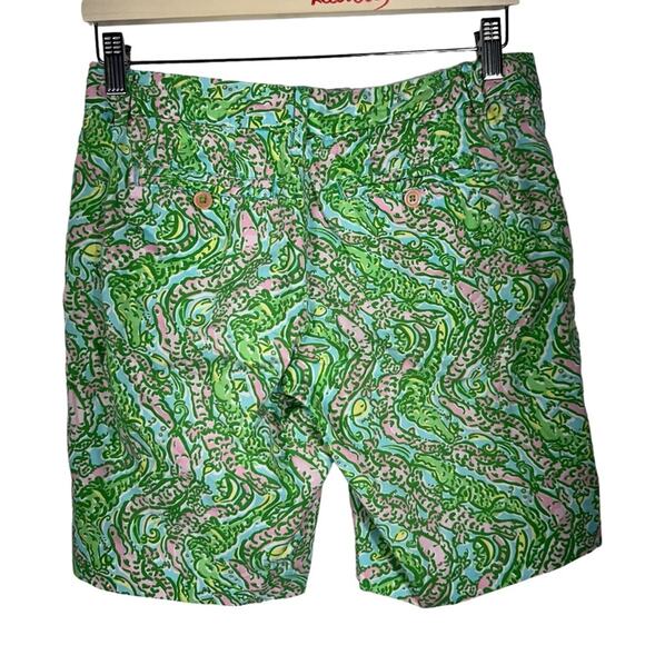 Lilly Pulitzer Avenue Short Alligator Print Size 0 - Picture 3 of 10